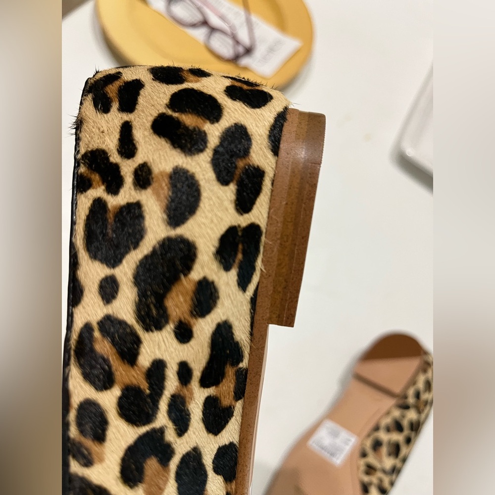 Clarks Grace Piper Cow Hair Leopard Print Flats NWT Size 7 - Picture 6 of 7
